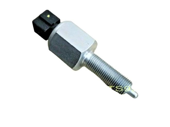 BRAKE LIGHT SWITCH 40/303381