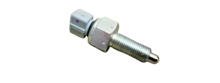 BRAKE LAMP SWITCH OPEN 40/303380
