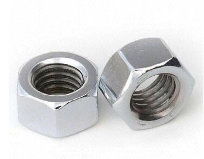 NUT 826/01714
